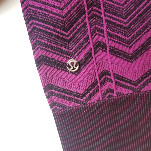 Lululemon Ebb To Street Chevron Purple Seamless Leggings Pant 8 - Picture 5 of 7